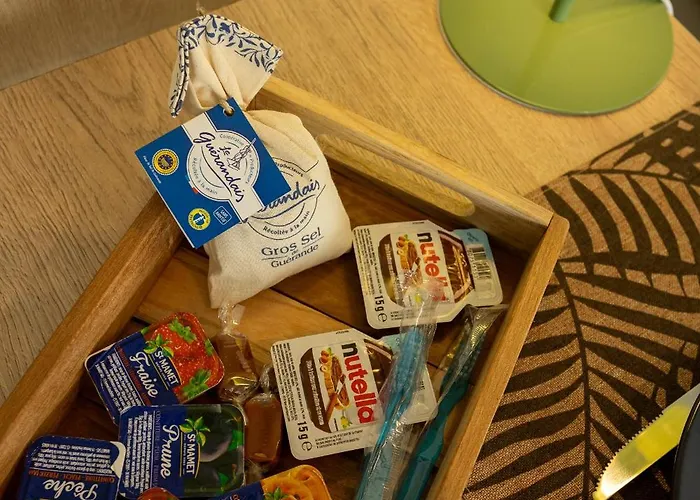 Jungle - Deco Tropicale Et Confort Moderne Apartman Montoir-de-Bretagne